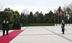 Official welcoming ceremony held for President of Romania (PHOTO/VIDEO)