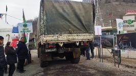 По Лачинской дороге проехали 7 автомобилей РМК (ФОТО)