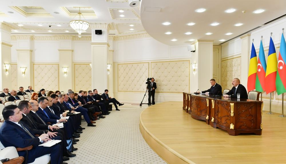 President Ilham Aliyev, President Klaus Iohannis make press statements (PHOTO/VIDEO)