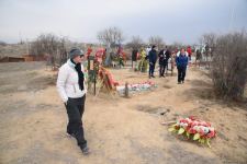 Делегации международных путешественников продемонстрировано варварство армян в Агдаме (ФОТО)