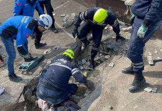 Azerbaijani rescuers pull from rubble 16 people in earthquake-hit Türkiye (VIDEO)