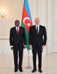 Президент Ильхам Алиев принял верительные грамоты новоназначенного посла Намибии в Азербайджане (ФОТО)