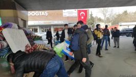 Граждане Азербайджана собирают гуманитарную помощь для пострадавших от землетрясения в братской Турции (ФОТО/ВИДЕО)