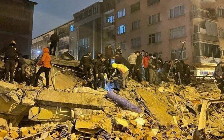 Число погибших в результате землетрясения в Турции достигло 6957 человек