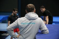 Гимнасты из Казахстана принимают участие в учебно-тренировочных сборах в Баку (ФОТО)