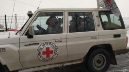 По Лачинской дороге проехала автоколонна Красного Креста (ФОТО)