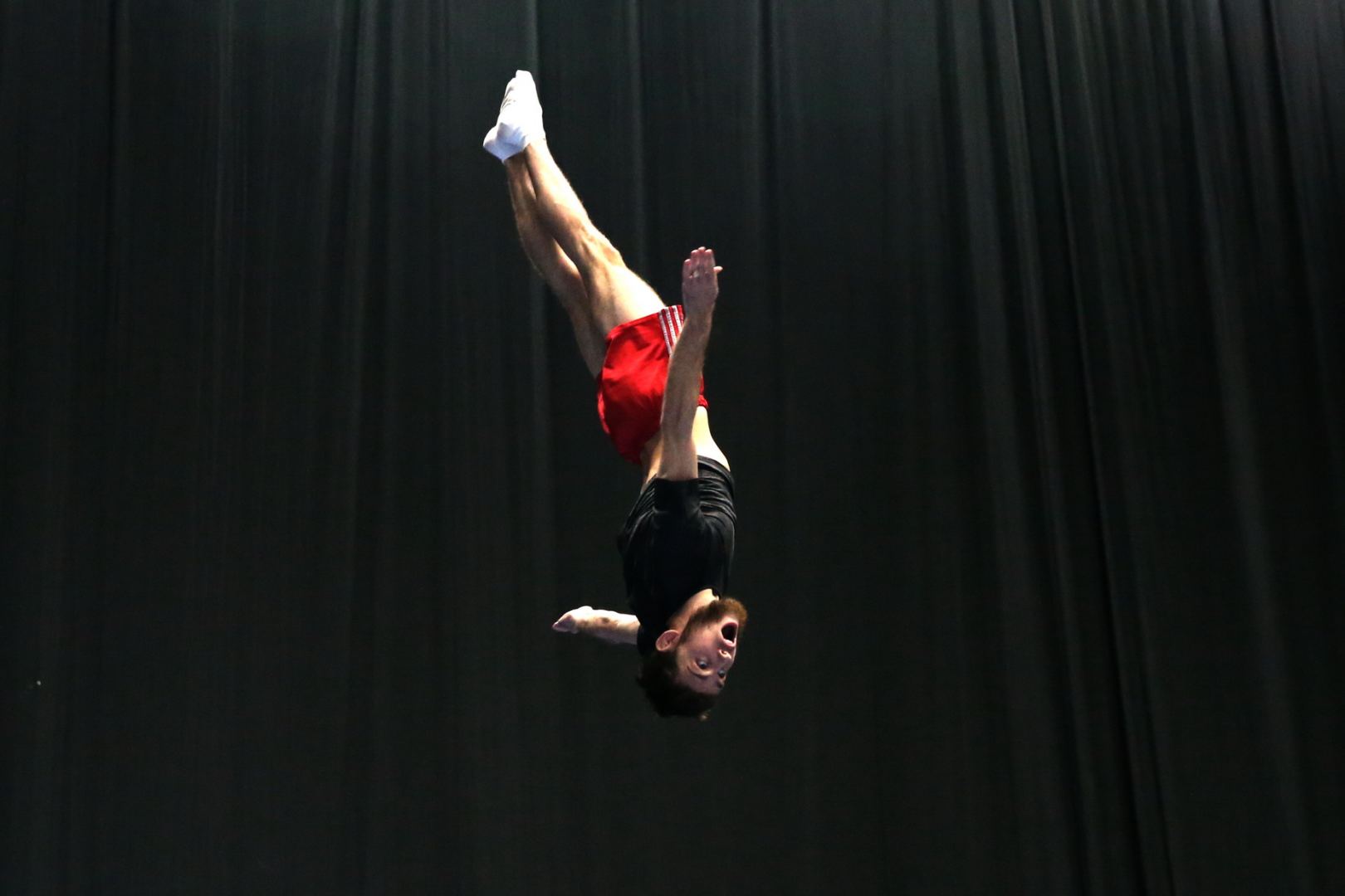 Qazaxıstanlı gimnastlar Bakıda keçirilən təlim-məşq toplanışlarında iştirak edirlər (FOTO)