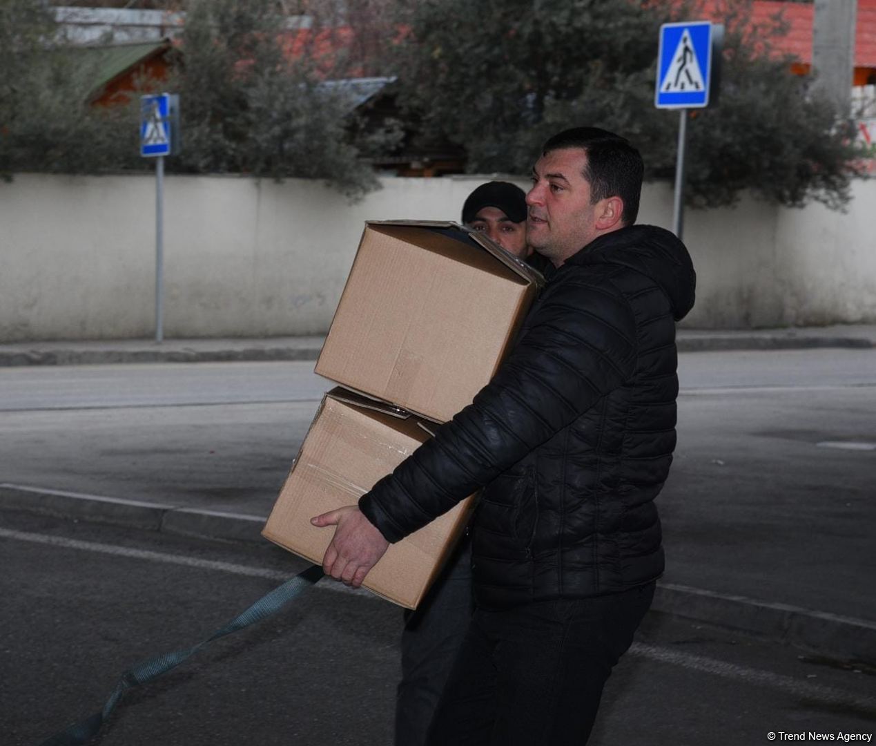 Азербайджанцы продолжают собирать гумпомощь для пострадавших от землетрясения в Турции (ФОТО/ВИДЕО)