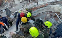 Азербайджанские спасатели в Турции извлекли из-под завалов и спасли 37 человек (ФОТО/ВИДЕО)