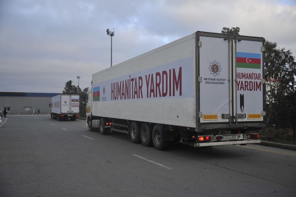 По поручению Первой леди Мехрибан Алиевой Фонд Гейдара Алиева направил гуманитарную помощь в зону землетрясения в Турции (ФОТО)