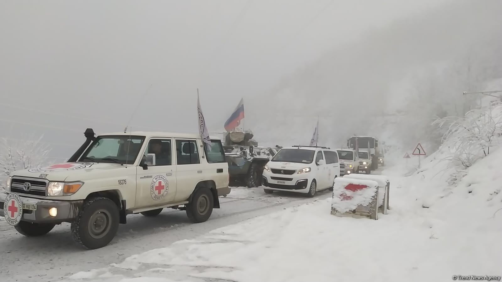 ICRC convoy drives freely along Azerbaijan's Lachin-Khankendi road (PHOTO)
