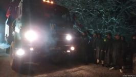 Rusiya sülhməramlılarına aid daha 2 yük avtomobili Laçın yolundan keçib (FOTO)