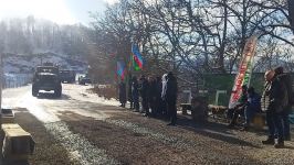 По Лачинской дороге беспрепятственно проехали еще 15 автомобилей российских миротворцев (ФОТО)