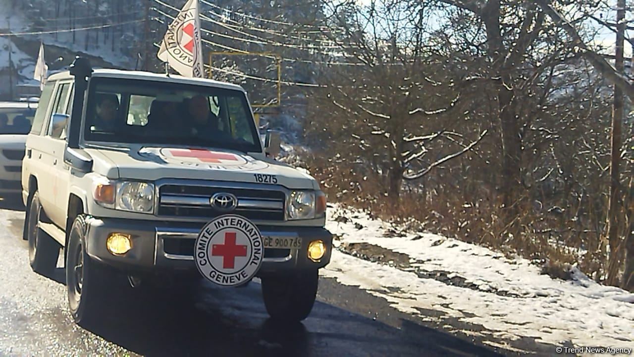 ICRC convoy passes freely along Azerbaijan's Lachin-Khankendi road (PHOTO)