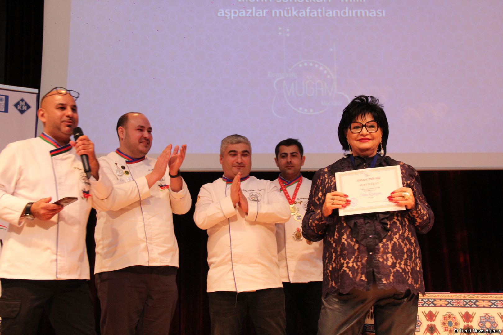 В Баку прошла торжественная церемония вручения национальной премии "Мастер кулинарного искусства" (ФОТО)