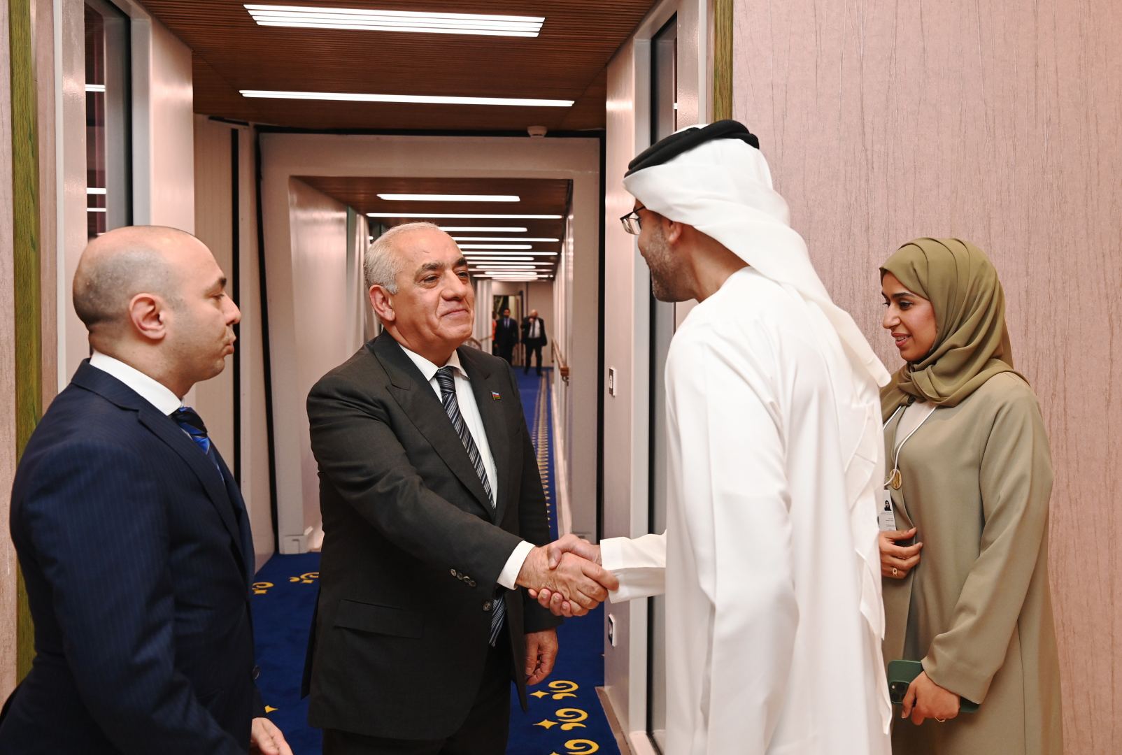 Azerbaijani PM arrives in UAE for working visit (PHOTO)