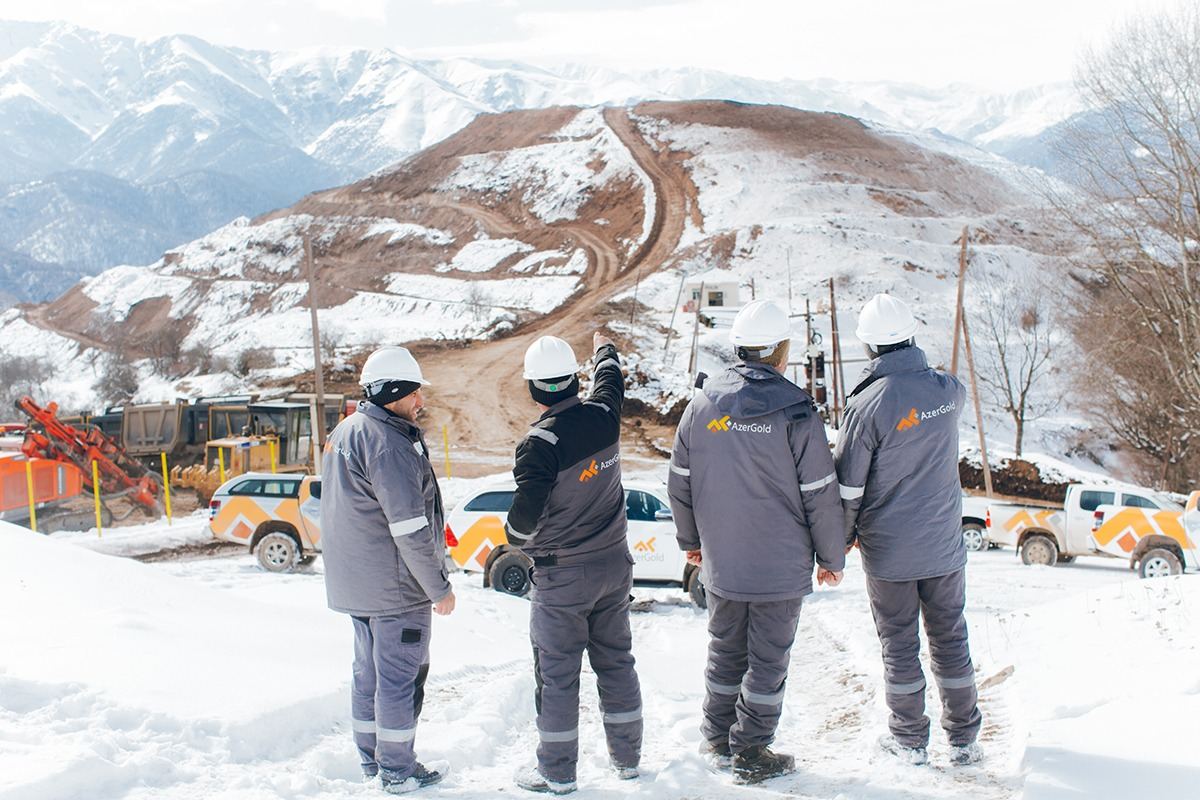 Azerbaijan's AzerGold starts mining at Tulallar gold deposit