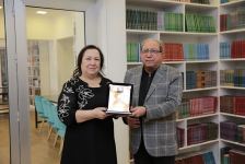 Жизнь поэта… - в Баку отметили 100-летие Ислама Сафарли (ФОТО)