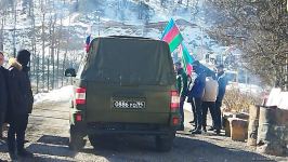 Sülhməramlılara aid 28 avtomobili Laçın yolundan keçib (FOTO)