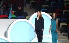 Состоялась церемония награждения победителей Кубка мира по прыжкам на батуте в Баку среди синхронных пар (ФОТО)