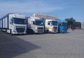 Из Азербайджана в Турцию отправлены еще 7 домов модульного типа (ФОТО)