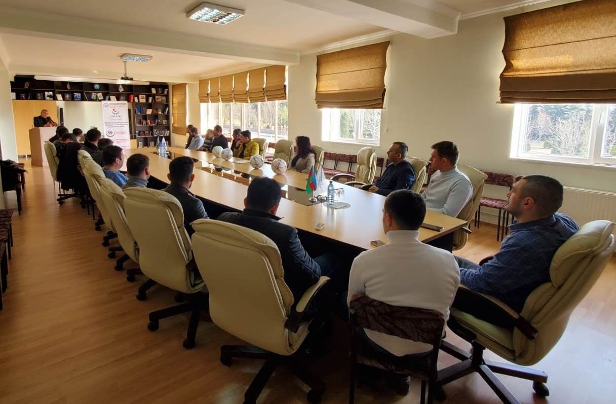 В Загаталы и Гахе прошла встреча с ветеранами Карабахской войны с целью создания футбольных клубов (ФОТО)