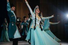 125-летие кинематографа Азербайджана отметили мультимедийным шоу с песнями и танцами (ВИДЕО, ФОТО)