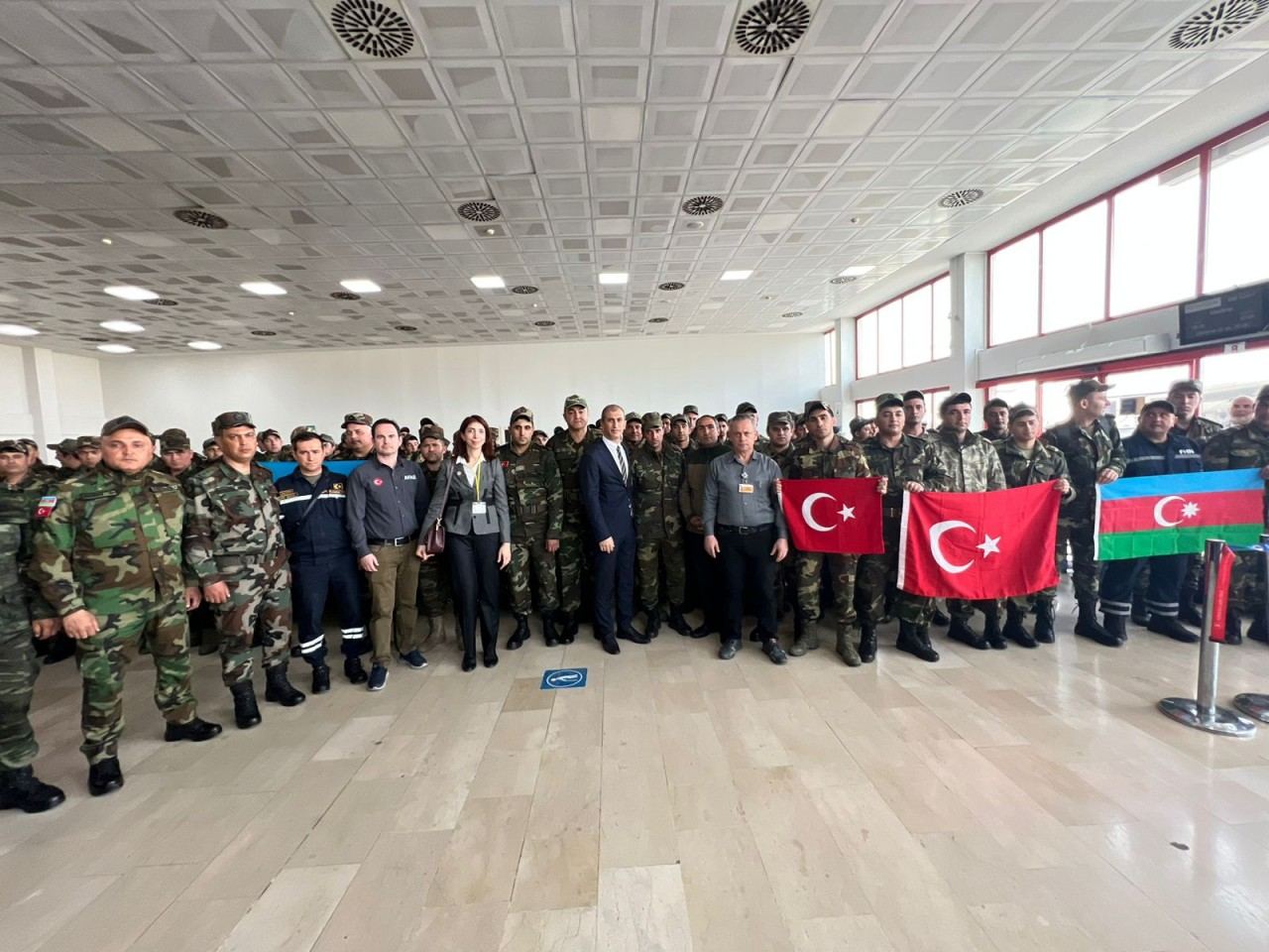 Another rescue team of Azerbaijan's Emergency Situations Ministry returning from quake-hit Türkiye (PHOTO/VIDEO)