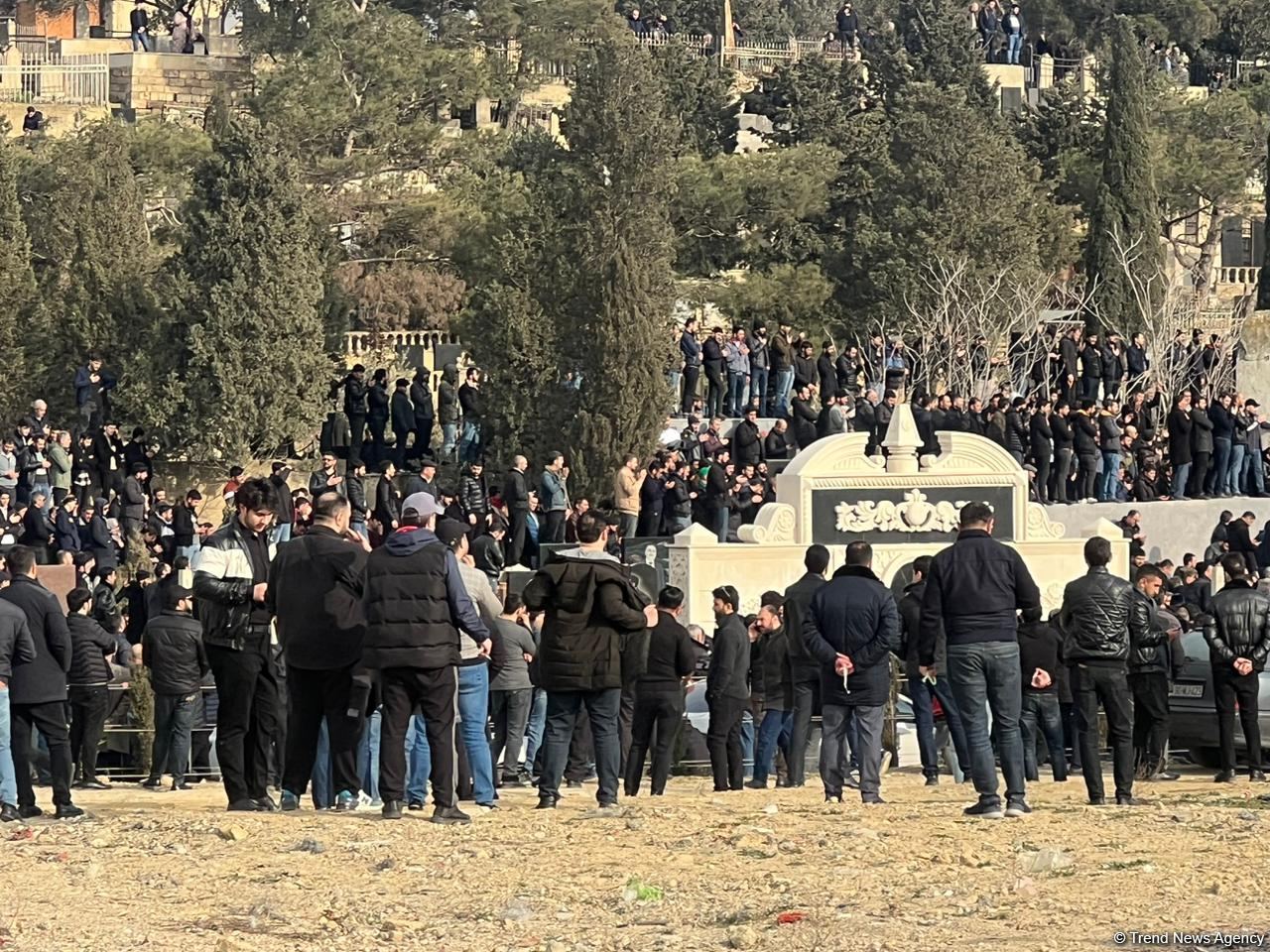 Hacı Şahin dəfn olunub (FOTO)