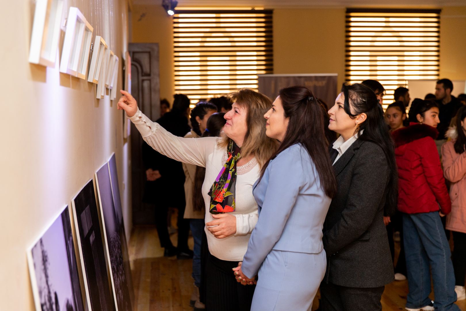 YARAT представил в Саатлы выставку художников "Тонкие наблюдения" (ФОТО)