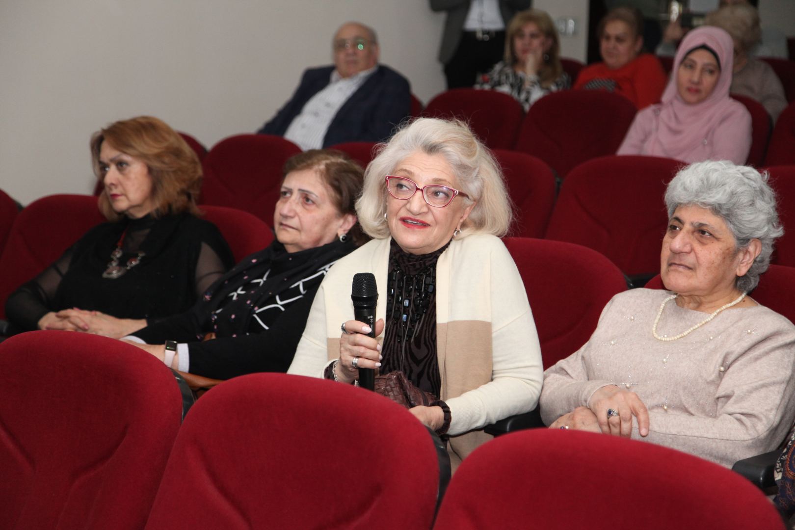 Летопись азербайджанского документального кино – фильмы Ниязи Бадалова (ФОТО)