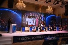 First panel on "Building resilience in divided world: its impact on global world" held within Global Baku Forum (PHOTO)