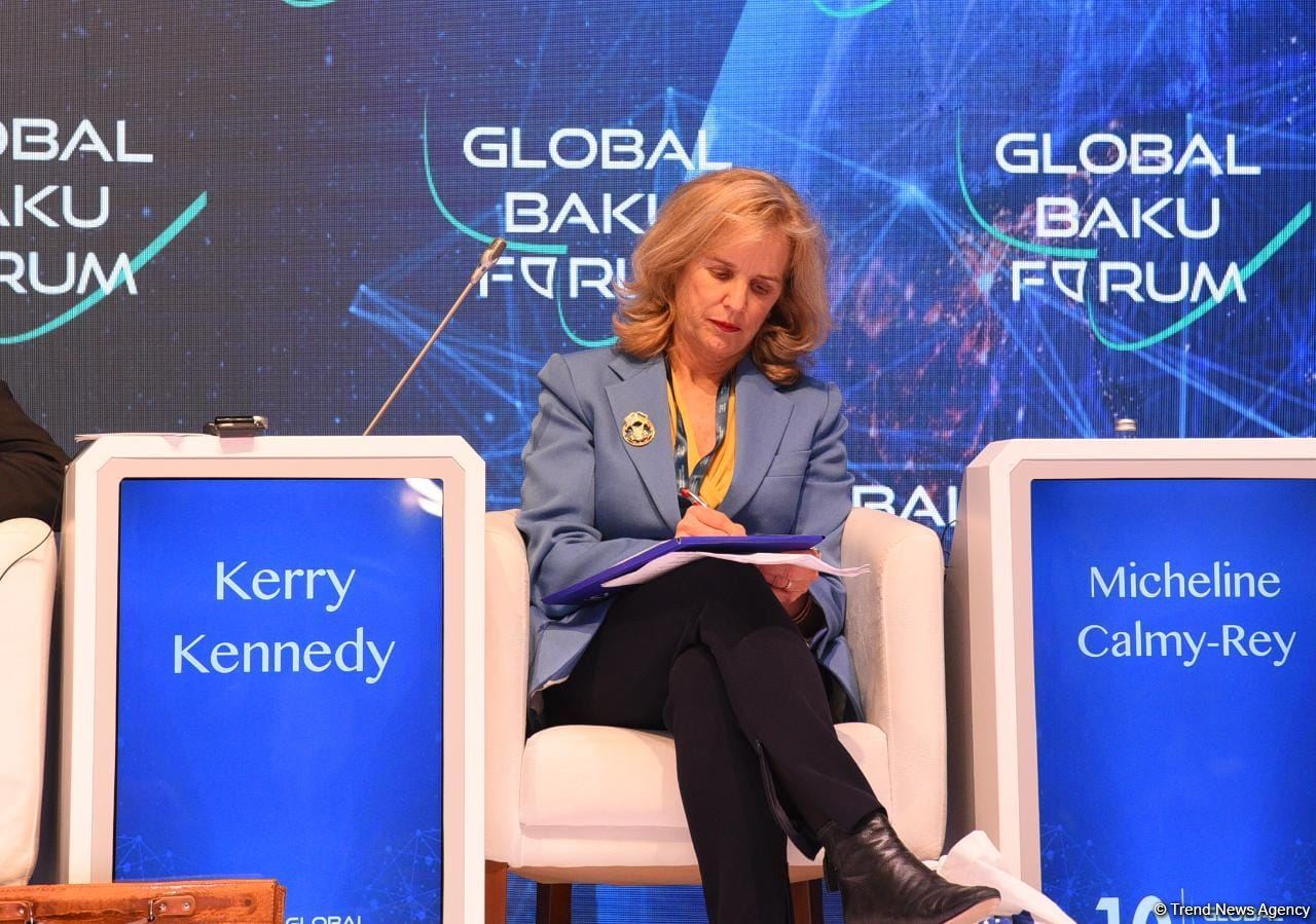 First panel on "Building resilience in divided world: its impact on global world" held within Global Baku Forum (PHOTO)