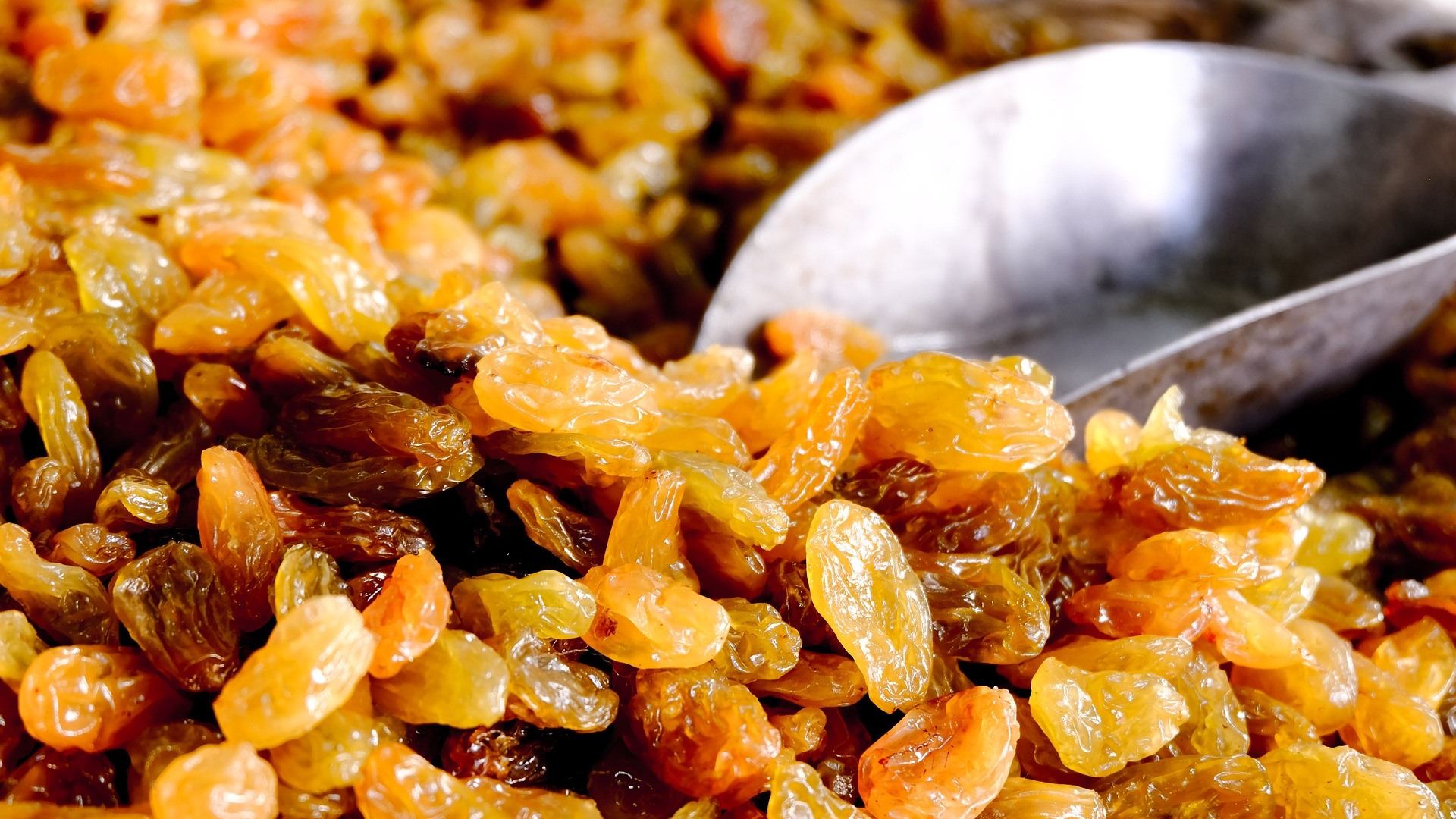 Kazakhstan tops Uzbekistan's list of raisin importers