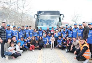 Азербайджанские волонтеры возвращаются из Турции (ФОТО)