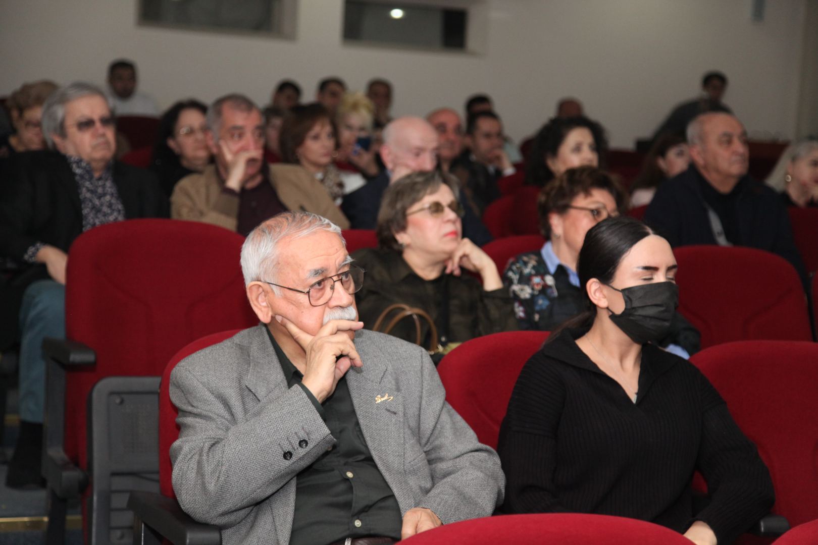В Баку показали фильмы одной из первых женщин-кинорежиссеров Азербайджана (ФОТО)