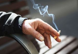 Azerbaijan steps up control over compliance with rule on fining for throwing cigarettes on ground in Baku