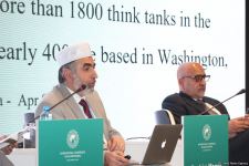 На международной конференции по исламофобии обсуждены конспирологические теории о мусульманах (ФОТО)