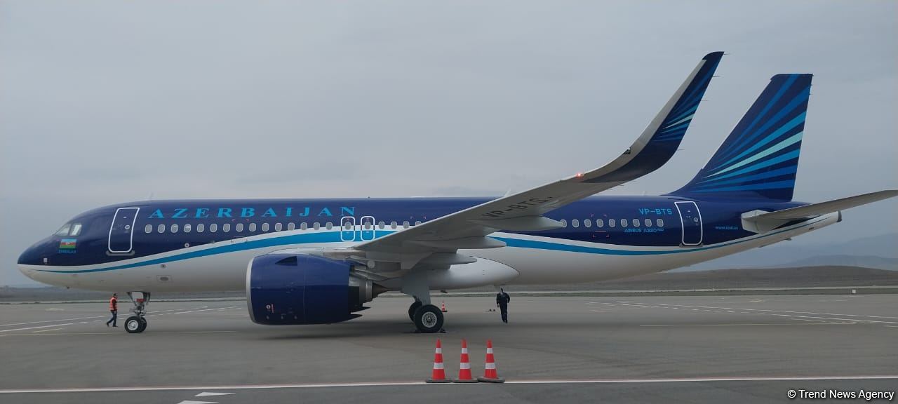 Plane with UN representatives lands at Fuzuli airport (PHOTO)