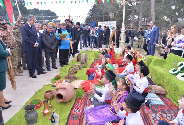 Qaradağ rayonunda Novruz şənliyi təşkil olundu (FOTO)