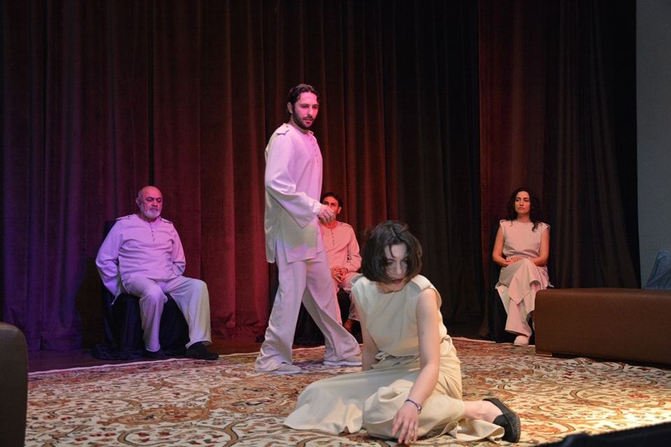 Коллектив театра YUĞ выступил в Шамахы (ФОТО)