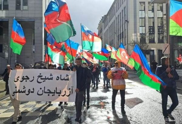 South Azerbaijanis holding large rally in Brussels (VIDEO)