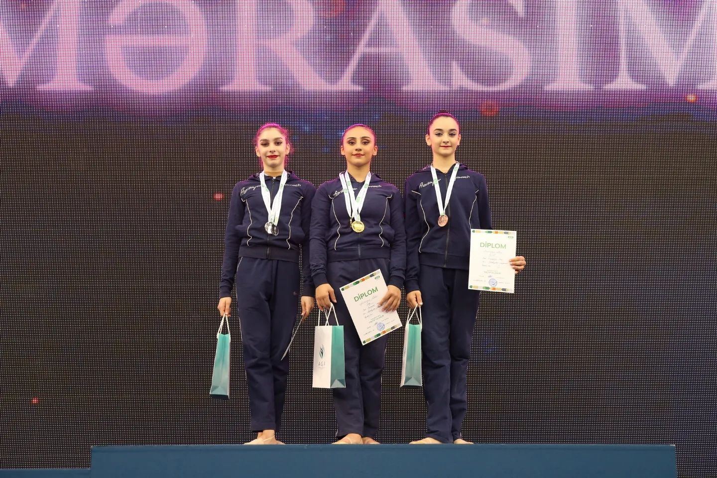 Bədii Gimnastika üzrə Azərbaycan Çempionatı: mükafatlandırma mərasimi (FOTO)