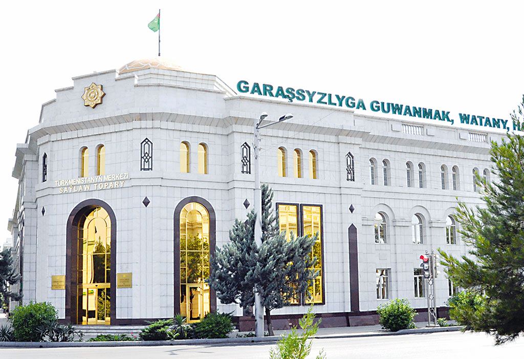 Председатель ЦИК Туркменистана встретился с международными наблюдателями
