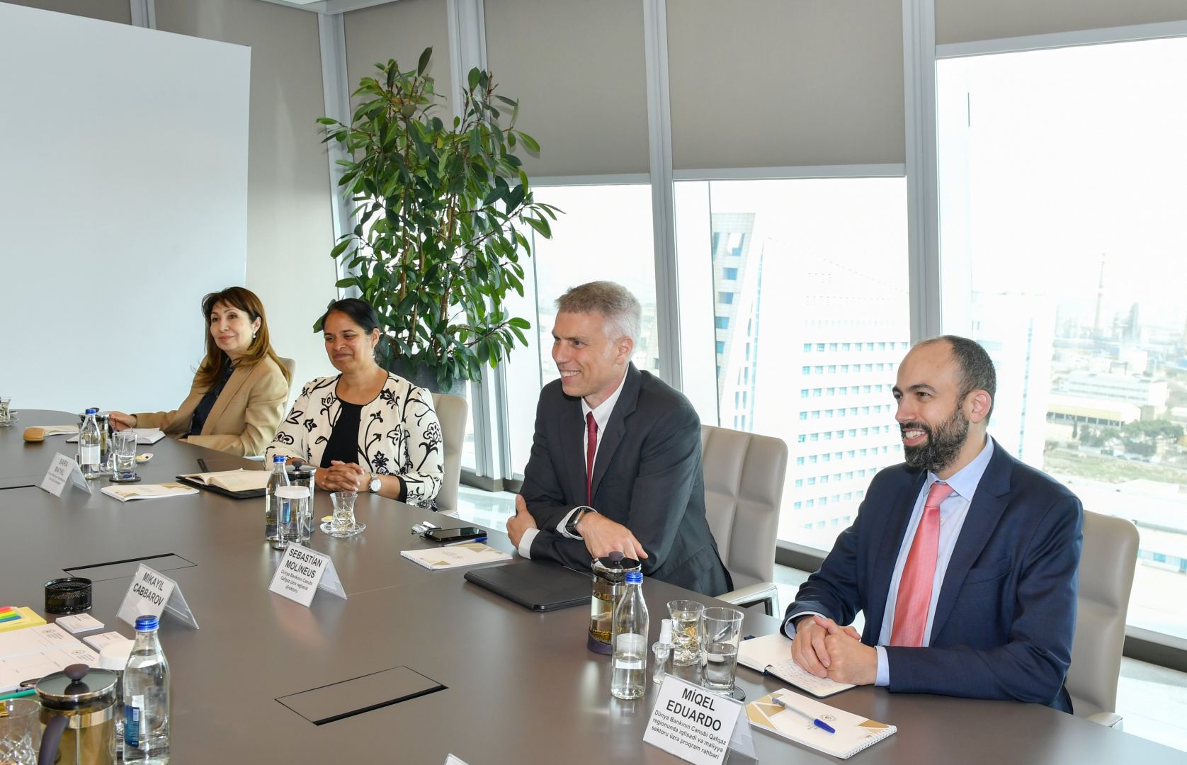 Азербайджан и ВБ обсудили рамочную программу партнерства на ближайшие годы (ФОТО)