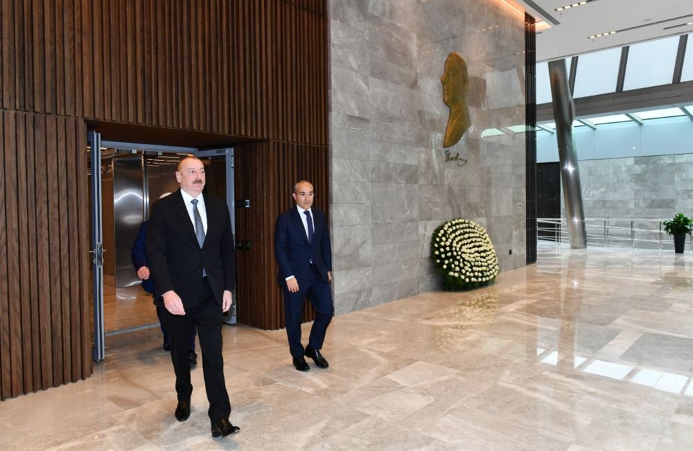 President Ilham Aliyev attends inauguration of new administrative building of State Service on Property Issues (PHOTO)