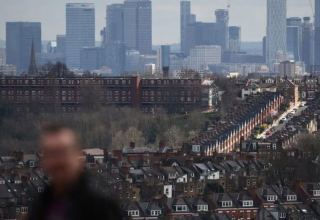 UK house price slide accelerates in March