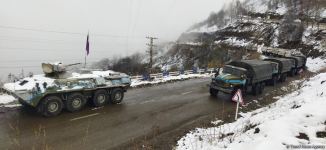 Russian peacekeepers' convoy moves freely along Azerbaijani Lachin-Khankendi road (PHOTO)