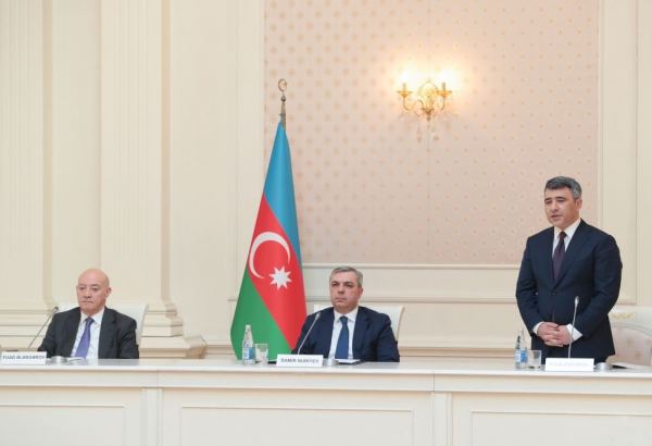 Chief Justice of Supreme Court of Azerbaijan Inam Karimov introduced to staff (PHOTO)