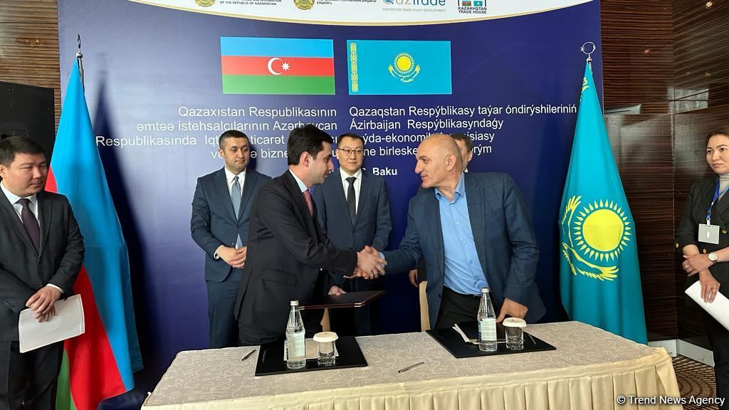Business contracts signed between Kazakhstan, Azerbaijan (PHOTO)